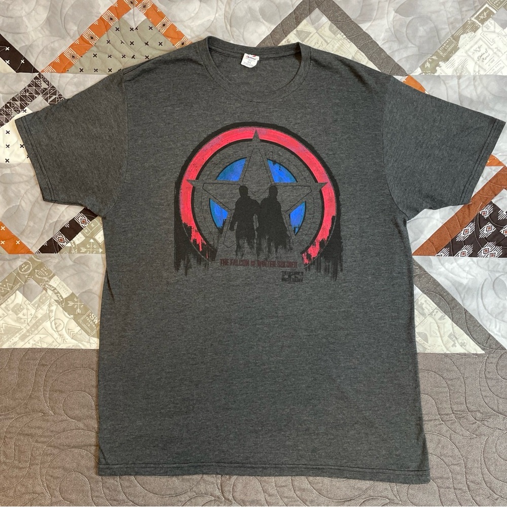 The Falcon And The Winter Soldier T Shirt Marvel MCU Size Large Gray